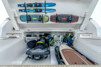 Thumbnail von Ferretti Yachts 1000 ISOTTA