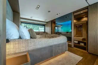 Thumbnail von Ferretti Yachts 1000 ISOTTA