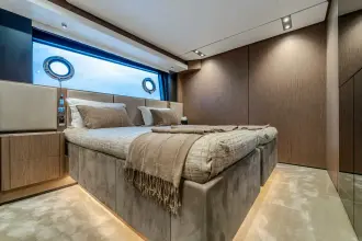 Thumbnail von Ferretti Yachts 1000 ISOTTA
