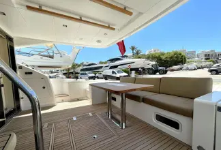 Thumbnail von Fairline Squadron 65