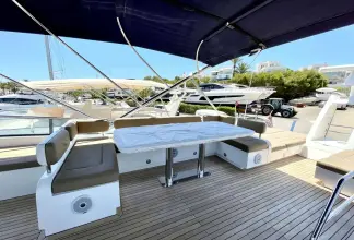 Thumbnail von Fairline Squadron 65