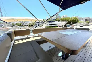 Thumbnail von Fairline Squadron 65