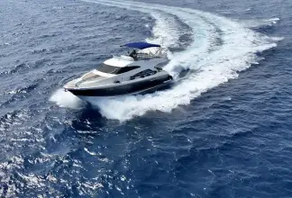 Thumbnail von Fairline Squadron 65