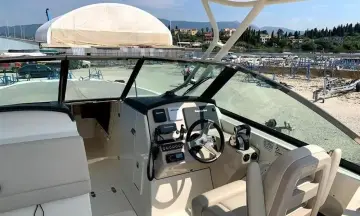 Thumbnail von Boston Whaler 270 Vantage