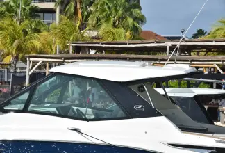 Thumbnail von Sea Ray 320 Sundancer Outboard