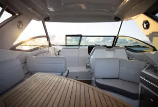 Thumbnail von Sea Ray 320 Sundancer Outboard