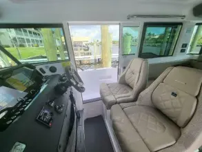 Thumbnail von Axopar 37 XC Cross Cabin