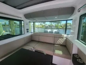 Thumbnail von Axopar 37 XC Cross Cabin
