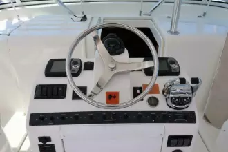 Thumbnail von Luhrs 32 Open Geranomo