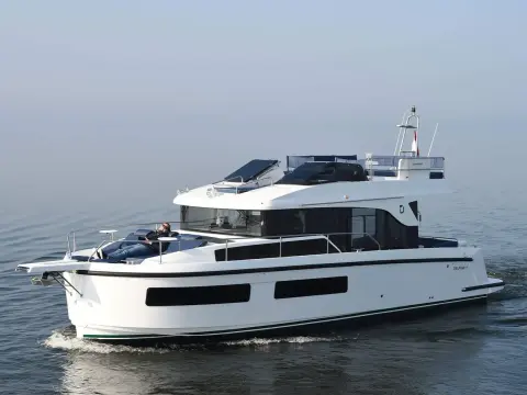 Delphia 11 Flylounge DE010 NEW BUILD