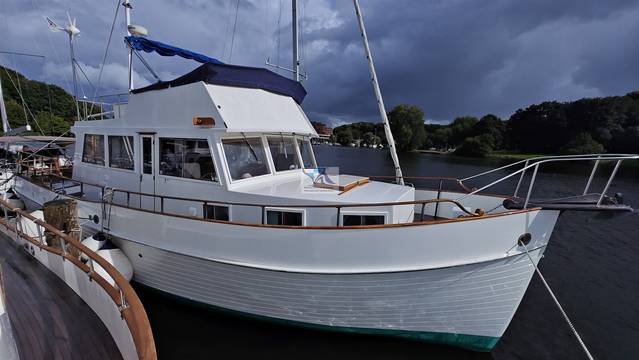 American Marine GRAND BANKS 48 MY