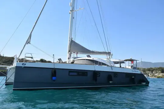 Nautitech 542