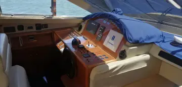 Thumbnail von Ferretti Yachts 68