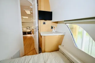 Thumbnail von Intrepid 475 Sport Yacht