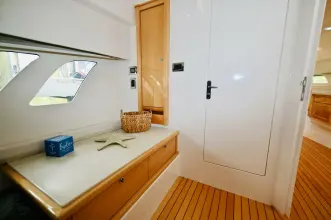 Thumbnail von Intrepid 475 Sport Yacht