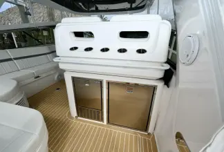 Thumbnail von Intrepid 475 Sport Yacht