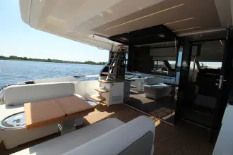 Thumbnail von Prestige F4.9