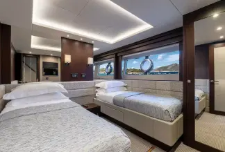 Thumbnail von Sunseeker 86 Yacht INSOMNIA