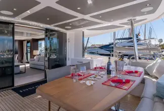 Thumbnail von Sunseeker 86 Yacht INSOMNIA