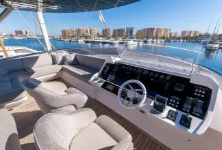Thumbnail von Sunseeker 86 Yacht INSOMNIA