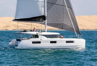 Lagoon 46 Iconic