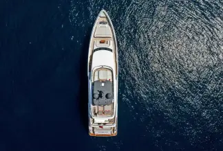 Thumbnail von Custom Line Navetta 33 DOUBLE UP