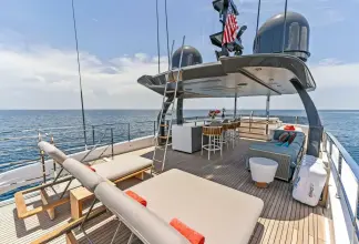 Thumbnail von Custom Line Navetta 33 DOUBLE UP