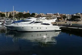 Thumbnail von Ferretti Yachts 46