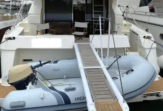 Thumbnail von Ferretti Yachts 46