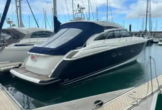 Princess V42