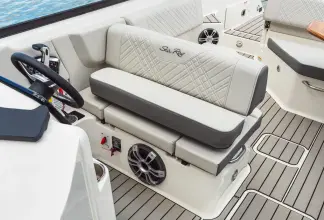 Thumbnail von Sea Ray SDX 250