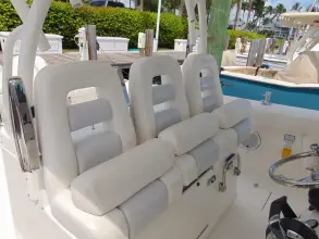 Thumbnail von Boston Whaler 370 Outrage Reel Time
