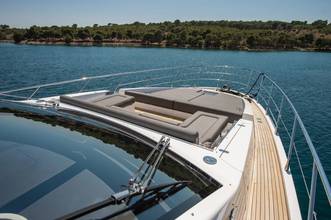 Thumbnail von Azimut S7