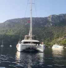 Lagoon 50