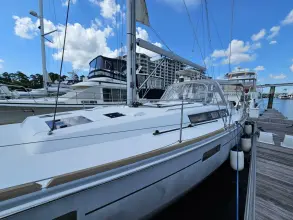 Thumbnail von Beneteau Oceanis 45 Lily Pad