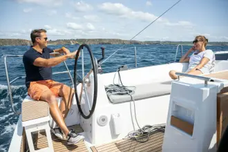 Thumbnail von Beneteau Oceanis 37.1