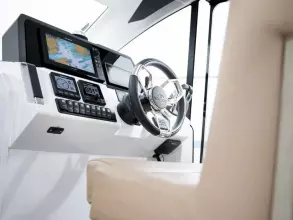 Thumbnail von Sealine C390 SEALINE C390