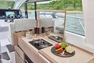 Thumbnail von Sealine C335 SEALINE C335V