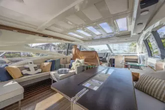 Thumbnail von Azimut 68