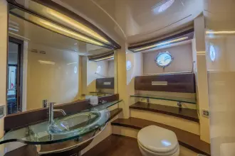 Thumbnail von Azimut 68