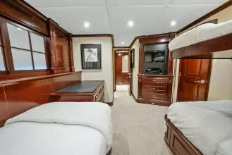 Thumbnail von Trinity Yachts Tri-Deck NICOLE EVELYN