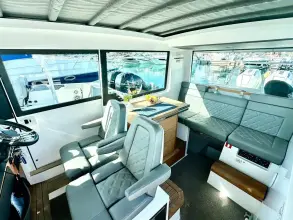 Thumbnail von Axopar 37 XC Cross Cabin AX37