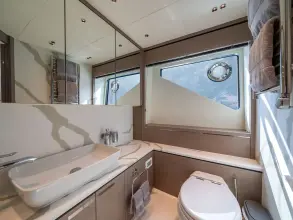 Thumbnail von Sunseeker 75 Sport Yacht FLASH