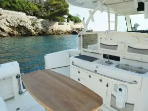 Thumbnail von Boston Whaler 370 Outrage EXPLORER II