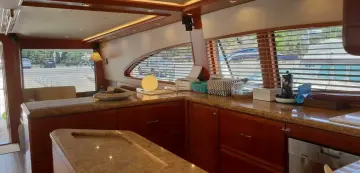 Thumbnail von Bertram 33 Sport Fisherman Bouki