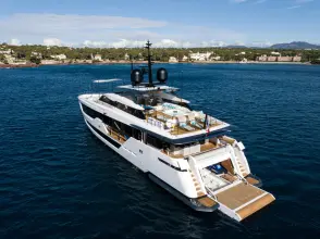 Thumbnail von Custom Line 106 CUSTOM LINE 106 M/Y JAG'B