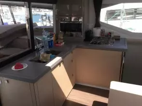 Thumbnail von Fountaine Pajot Lucia 40