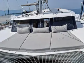 Thumbnail von Fountaine Pajot Lucia 40