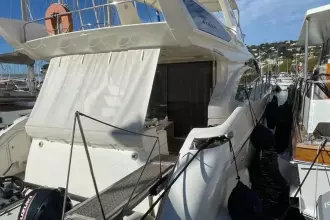 Thumbnail von Azimut 58