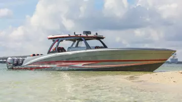 Concept 30 Open Deck Lucky 13